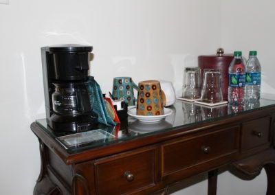 Damascus Old Mill Inn offers our hotel guests top-quality coffee, tea, and bottled water.