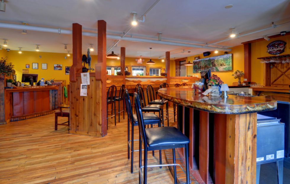 Bar & Dining Damascus Old Mill Inn